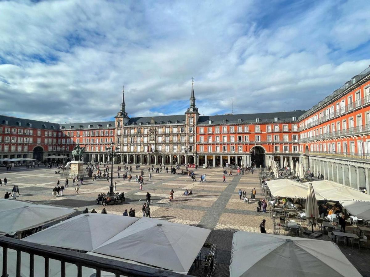 Plaza Mayor Madri Exterior foto
