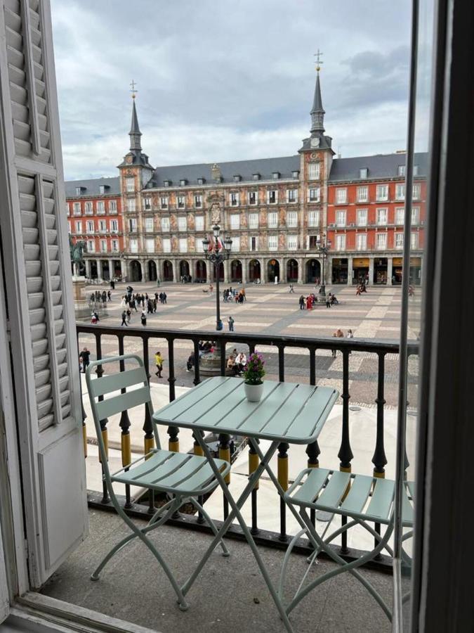 Plaza Mayor Madri Exterior foto